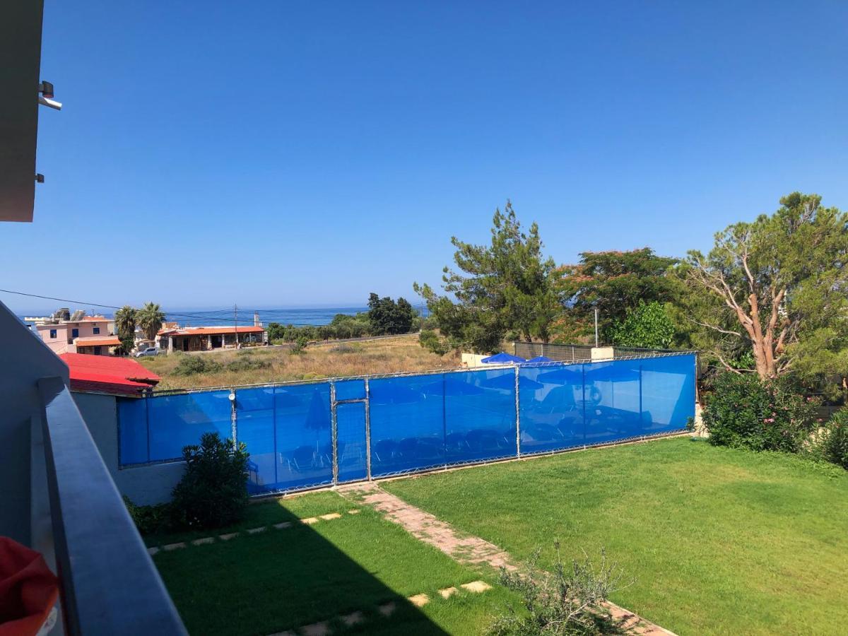Blue Sky Apartment Frangocastelo Exterior photo